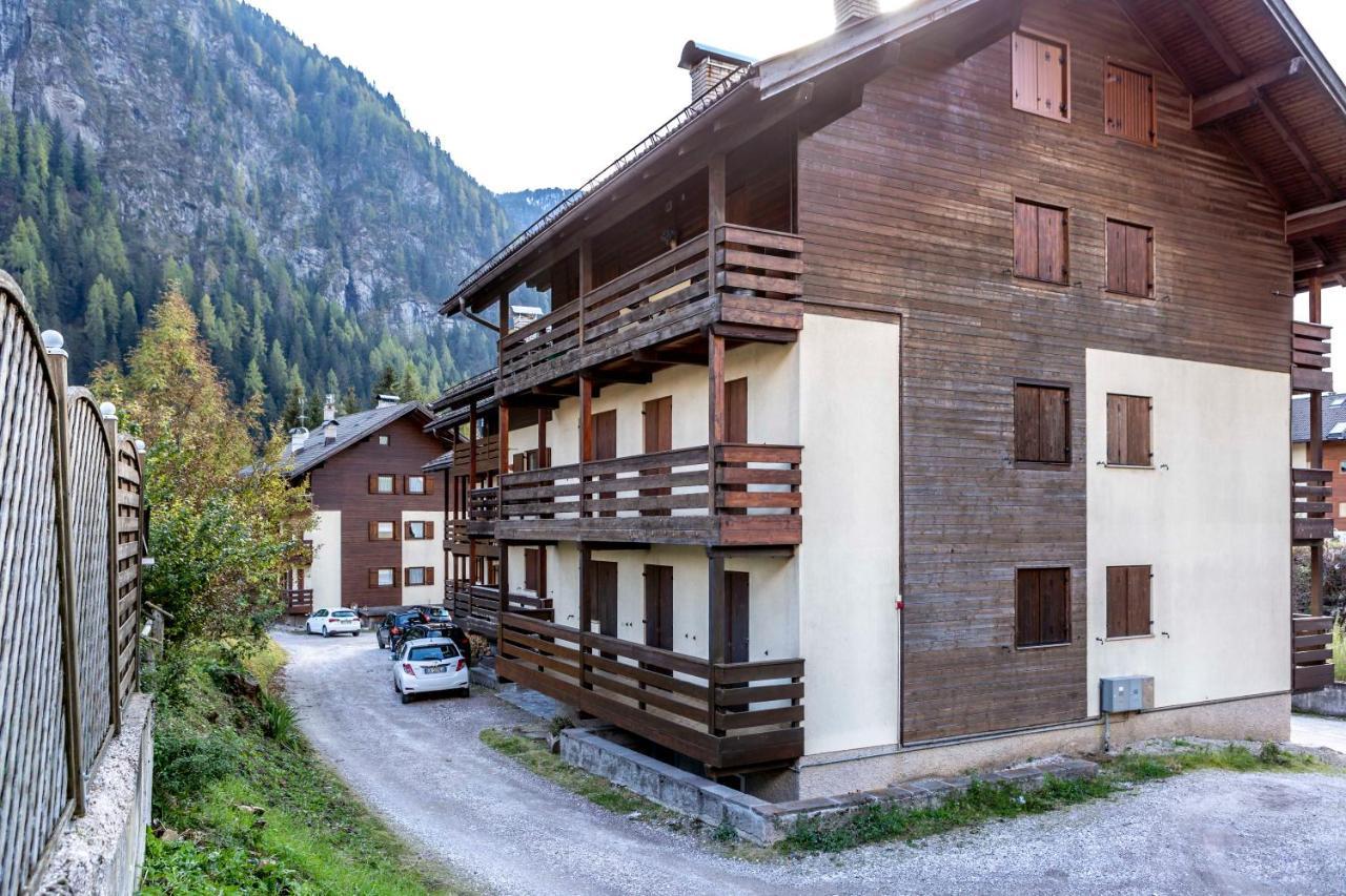 Edo Apartment Campitello di Fassa Exterior photo